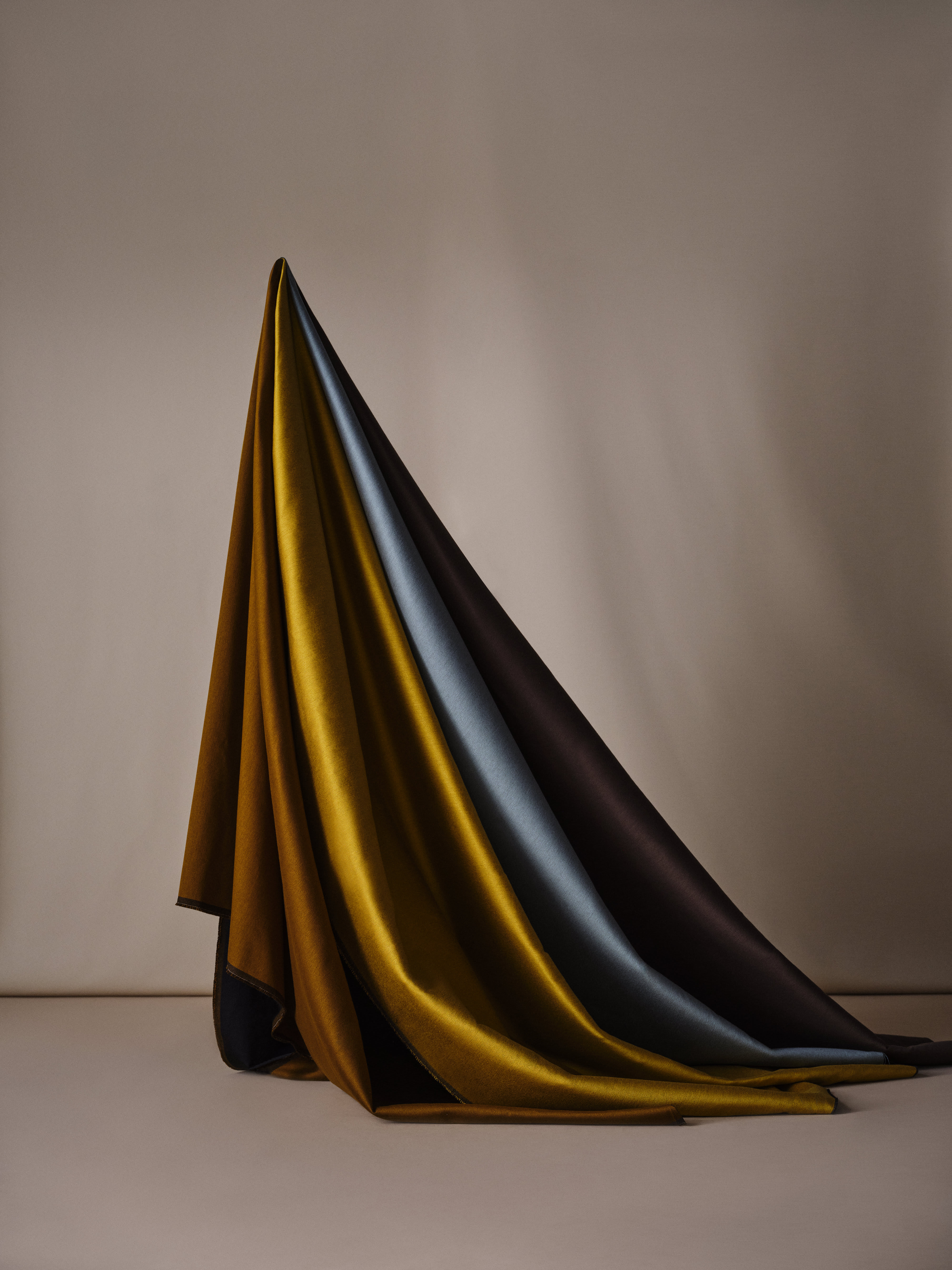 TEXTILES FOR MODERN LIVING 第五版 00-07 Product Details | HBF Textiles
